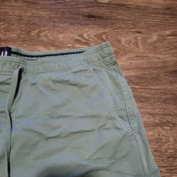 GAP Jogger Flat Front Shorts 7" Inseam, Teal Green, Mens Size XL - Picture 2 of 7